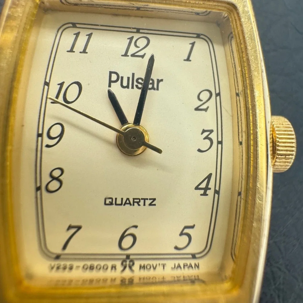 Pulsar V233-5100 Gold Tone Tonneau Ladies Quartz Watch Brown Leather needs bat